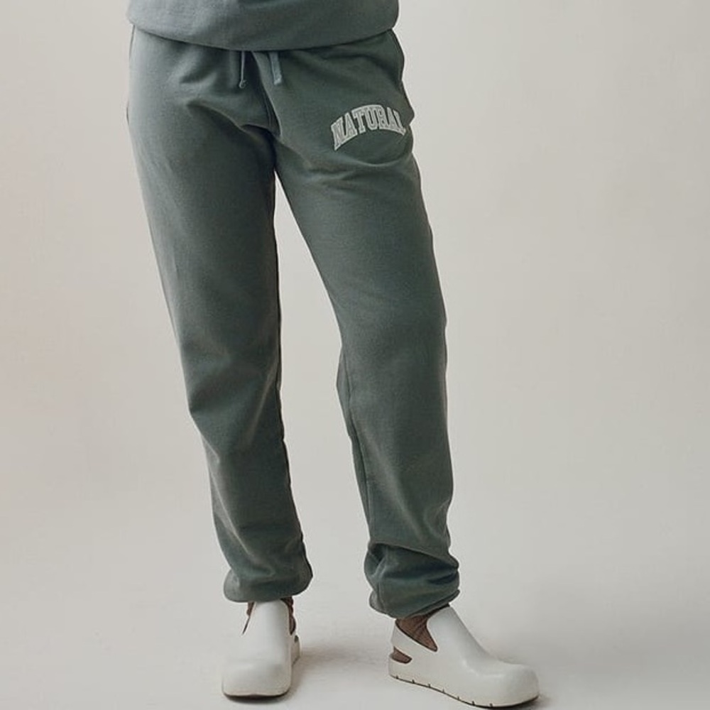 Museum of Peace and Quiet Natural Green Sweatpants Size XSmall